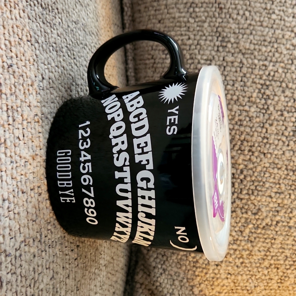 Souper mug with lid!!!